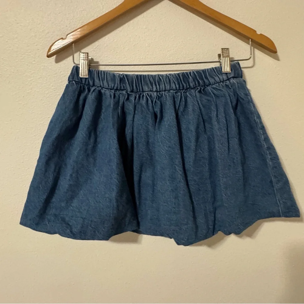 Dakota Blue Denim Bubble Hem Mini Skirt Medium Stonewash Lined NWT-Small
